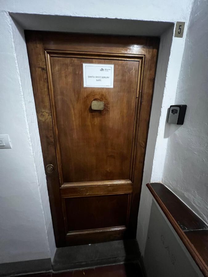 Santa Croce Luxury Suite - Dolcevita Holiday Firenze Kültér fotó
