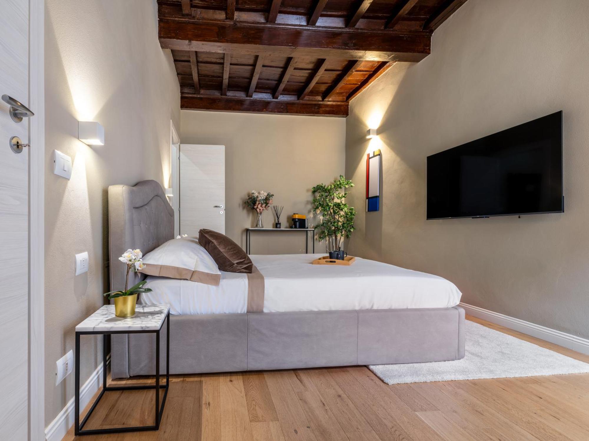 Santa Croce Luxury Suite - Dolcevita Holiday Firenze Kültér fotó