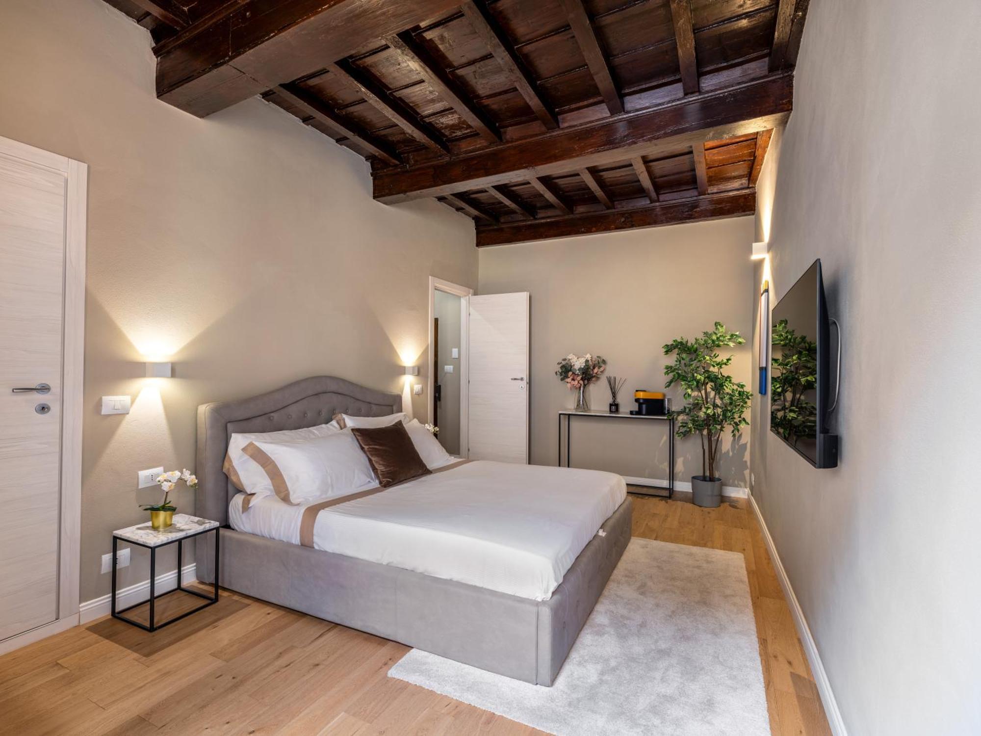 Santa Croce Luxury Suite - Dolcevita Holiday Firenze Kültér fotó